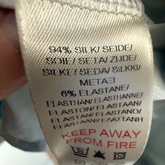 Burberry Womens Pajama Light Blue Plaid Silk Button-Up Shirt Small - Picture 7 of 8